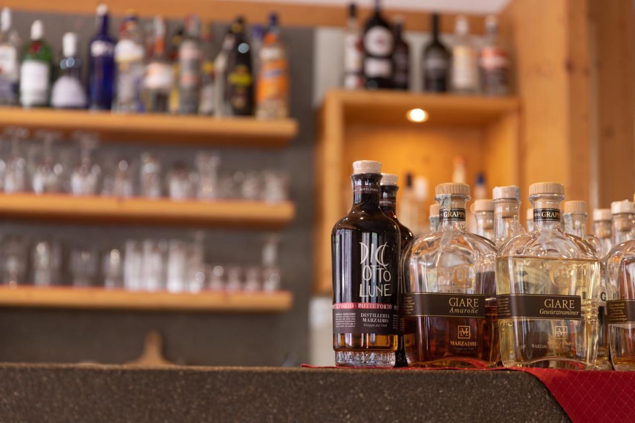 穆功阿尔鹏酒店 法申 外观 照片